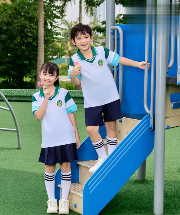 Đồng phục mầm non
